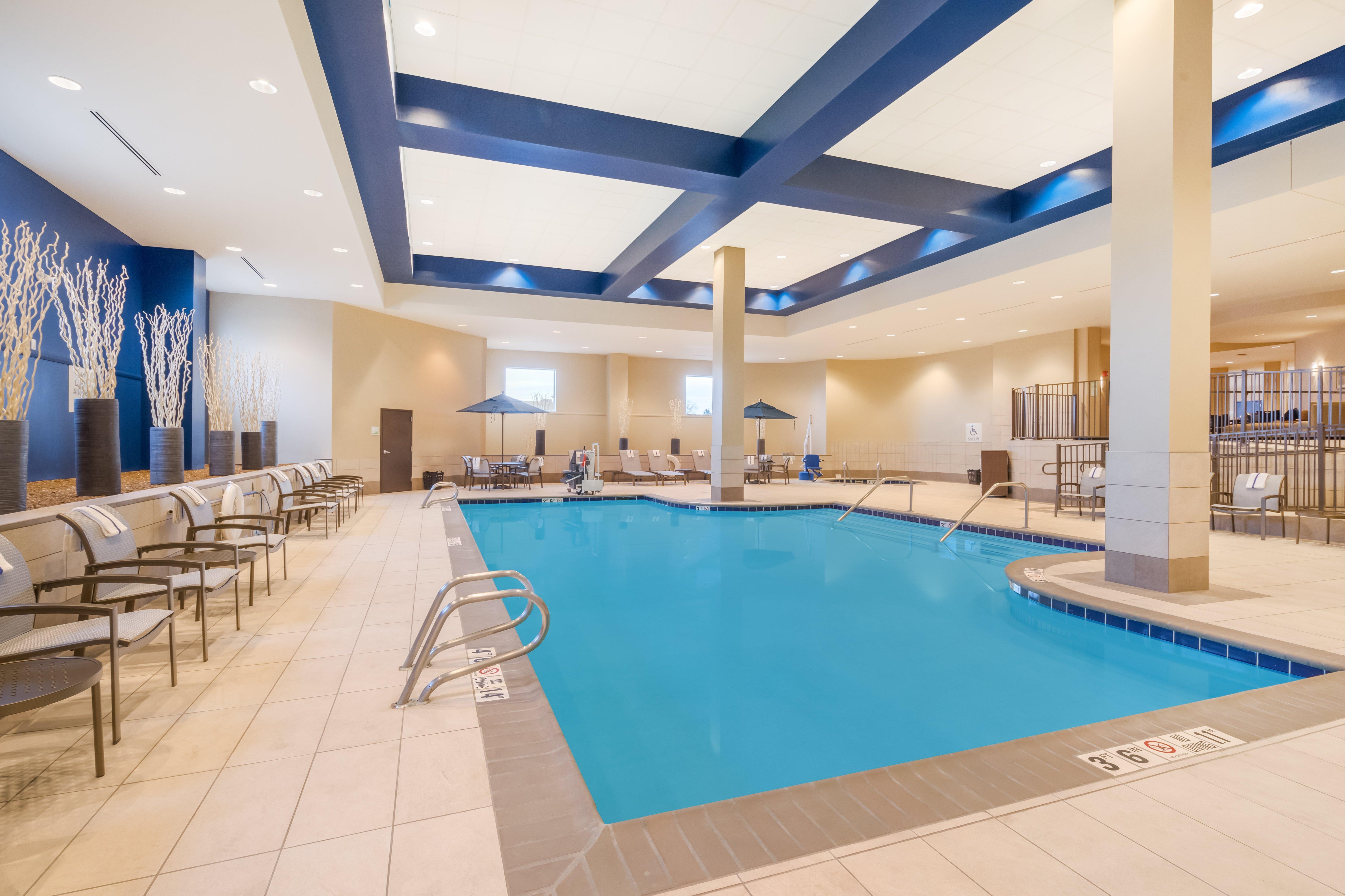 Holiday Inn - Terre Haute By Ihg Exterior foto