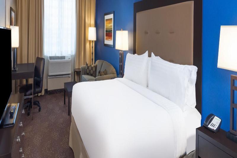 Holiday Inn - Terre Haute By Ihg Exterior foto